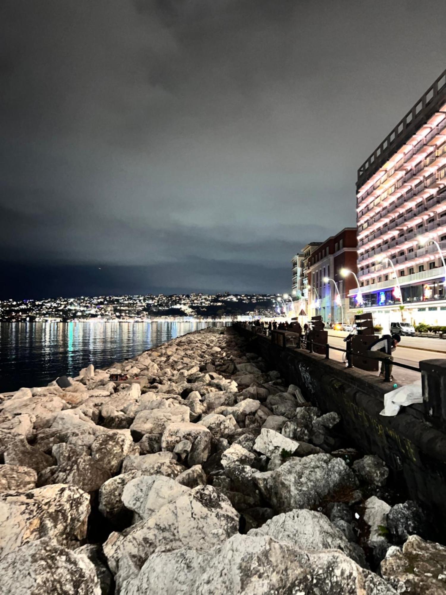 Ira House Apartment Naples Exterior photo